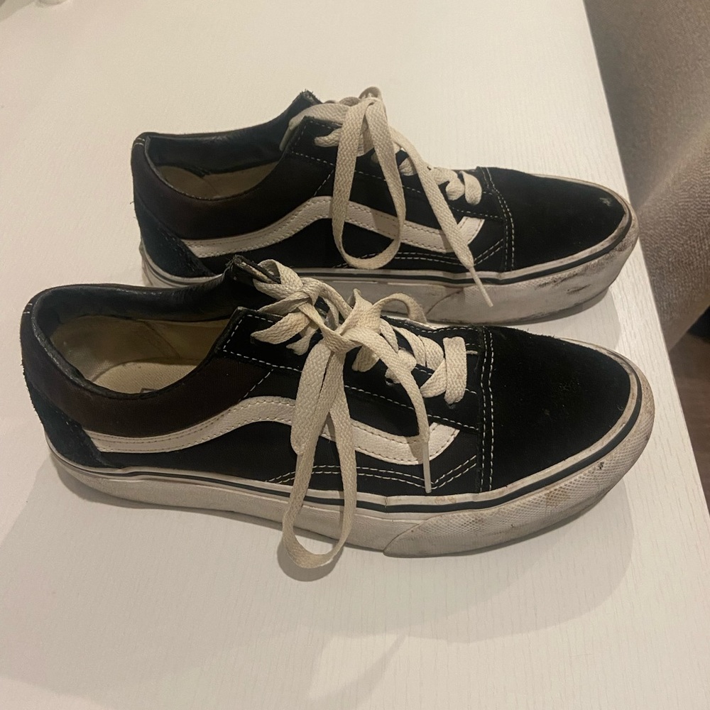 Old Skool Black Platform Vans size 7